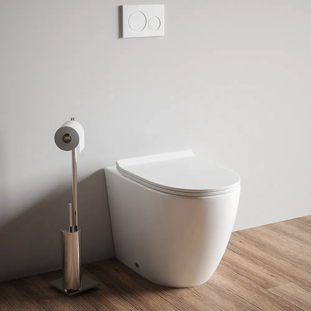 Vaso filo muro in ceramica bianca con sedile copri-wc slim softclose | Roma Vaso filo muro in ceramica bianca con sedile copri-wc slim softclose | Roma