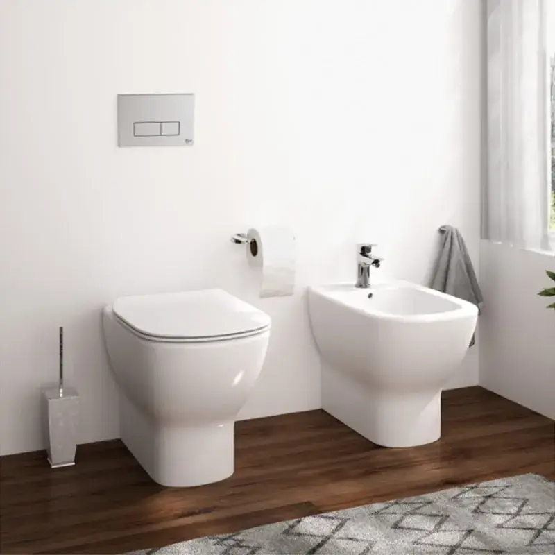 IDEAL STANDARD Coppia di sanitari filomuro: Bidet e Wc con sedile Soft-Close | Tesi IDEAL STANDARD Coppia di sanitari filomuro: Bidet e Wc con sedile Soft-Close | Tesi