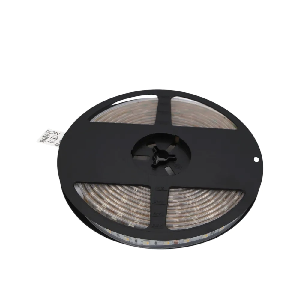 Striscia LED RGBW 24V 5m tagliabile ogni 10cm 18W/m multicolore + luce naturale 4000K Striscia LED RGBW 24V 5m tagliabile ogni 10cm 18W/m multicolore + luce naturale 4000K