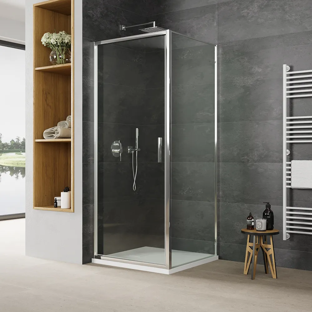 Box doccia slim 70x70cm con porta a battente e parete fissa profili cromati e vetro 6mm trasparente h190| Portofino Box doccia slim 70x70cm con porta a battente e parete fissa profili cromati e vetro 6mm trasparente h190| Portofino