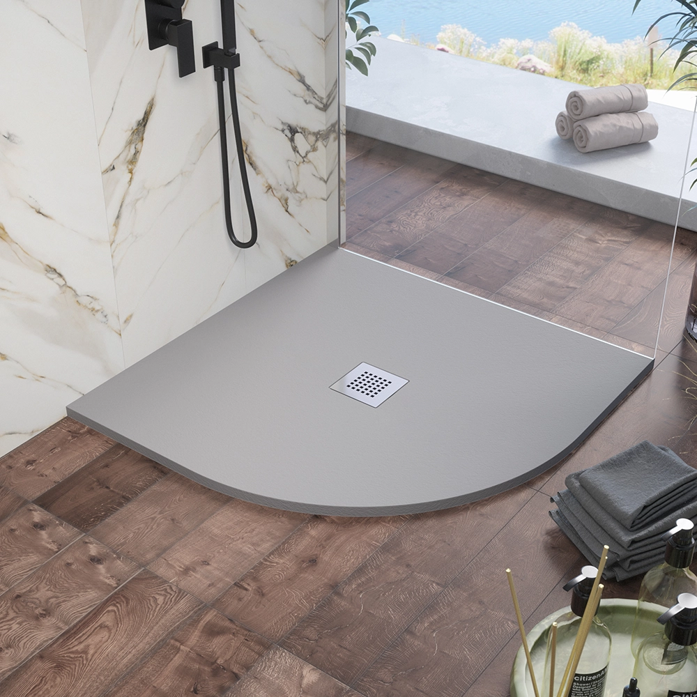 Piatto doccia semicircolare 80x80cm in marmoresina grigio effetto pietra | Kos Piatto doccia semicircolare 80x80cm in marmoresina grigio effetto pietra | Kos