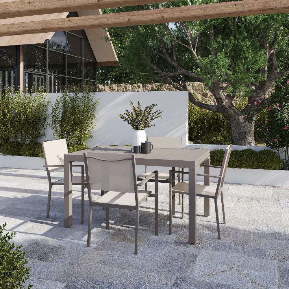 Set da esterno tortora con tavolo allungabile 135/270x74cm e 4 sedie in alluminio e textilene con braccioli squadrati | Marel