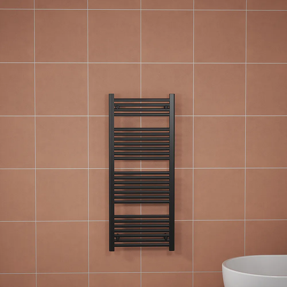 Termoarredo scaldasalviette 1200x450 nero opaco interasse 400 | Antares Termoarredo scaldasalviette 1200x450 nero opaco interasse 400 | Antares