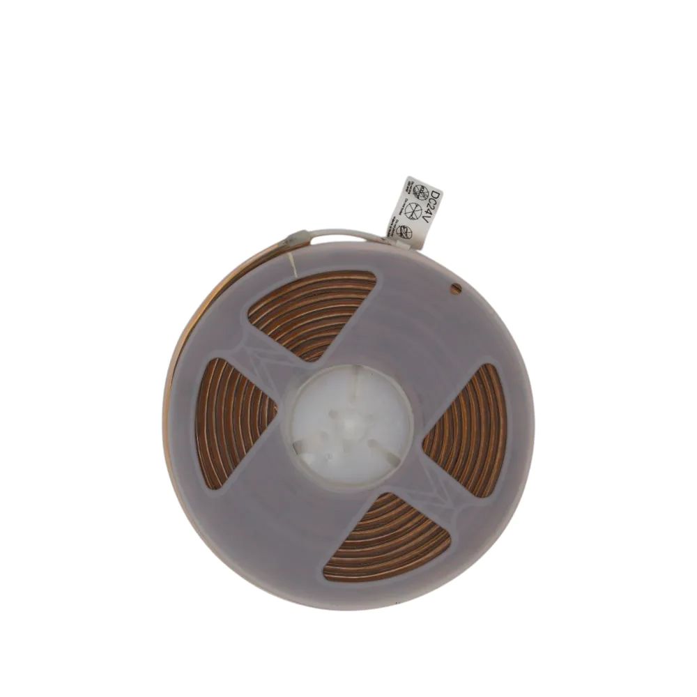 Striscia LED COB 24V 528LED/m 5m tagliabile ogni 4,5cm 15W/m luce fredda 6000K