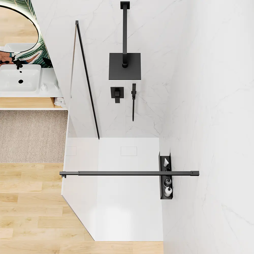 Vista superiore frontale della parete doccia walkin Keros con profili neri Vista superiore frontale della parete doccia walkin Keros con profili neri