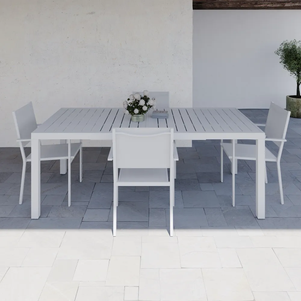 Set da esterno bianco con tavolo allungabile 200/300x75cm e 4 sedie in alluminio e textilene con braccioli squadrati | Marel Set da esterno bianco con tavolo allungabile 200/300x75cm e 4 sedie in alluminio e textilene con braccioli squadrati | Marel