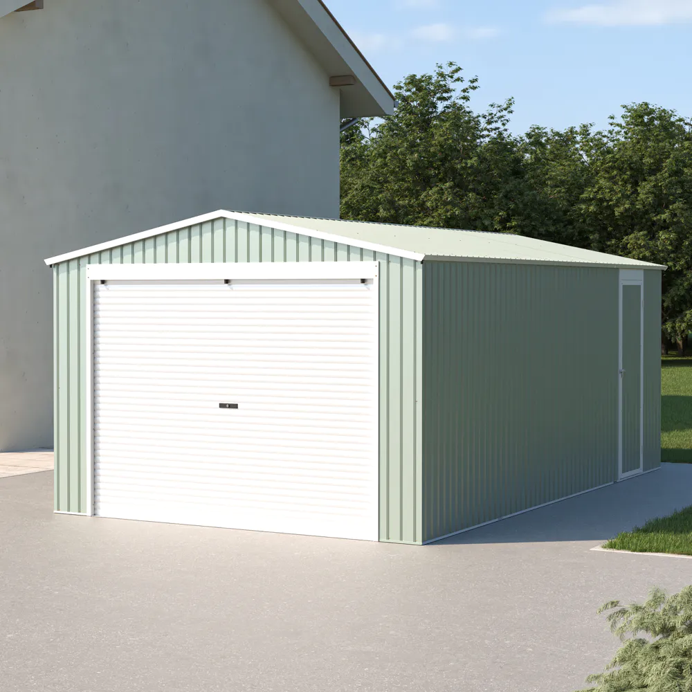 Garage per auto con saracinesca in accaio zincato 338x576xh243 cm verde chiaro - 19,5mq Garage per auto con saracinesca in accaio zincato 338x576xh243 cm verde chiaro - 19,5mq