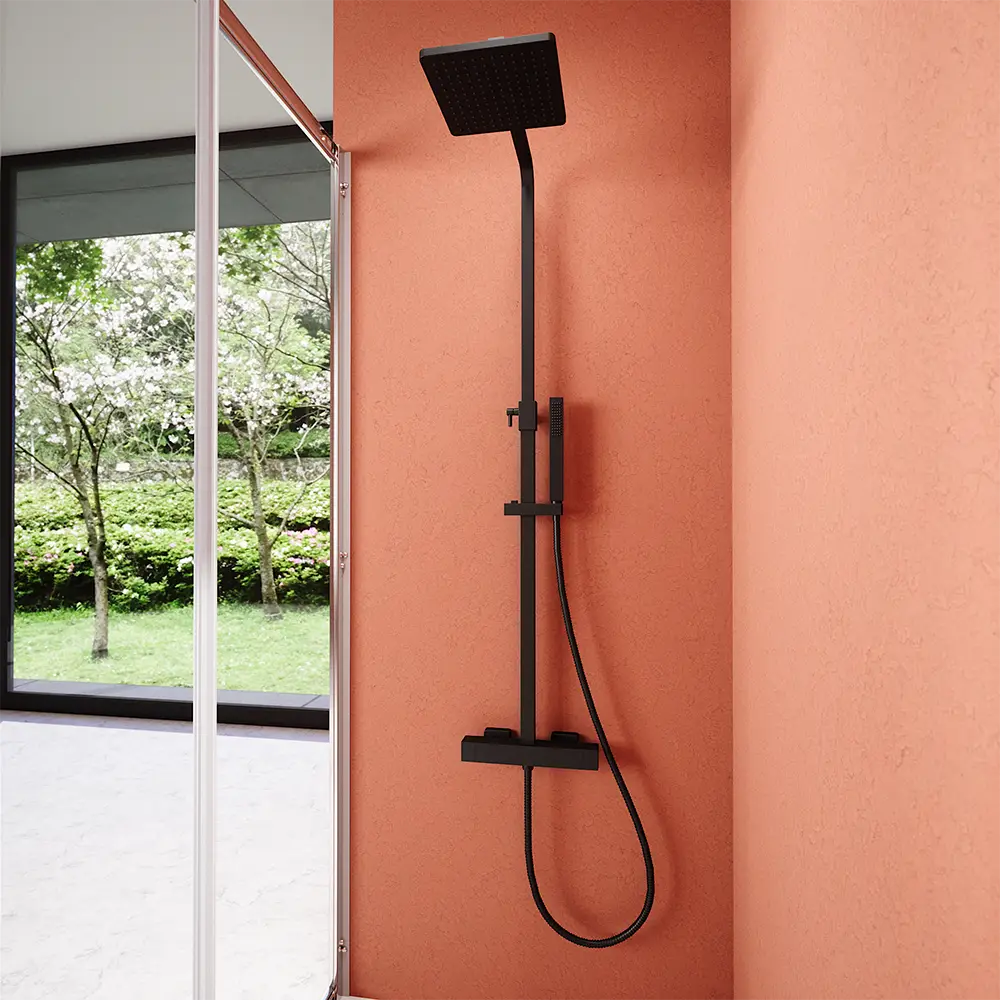 Colonna doccia soffione 20,5x20,5 cm in ABS finitura nera opaca | Serio Colonna doccia soffione 20,5x20,5 cm in ABS finitura nera opaca | Serio