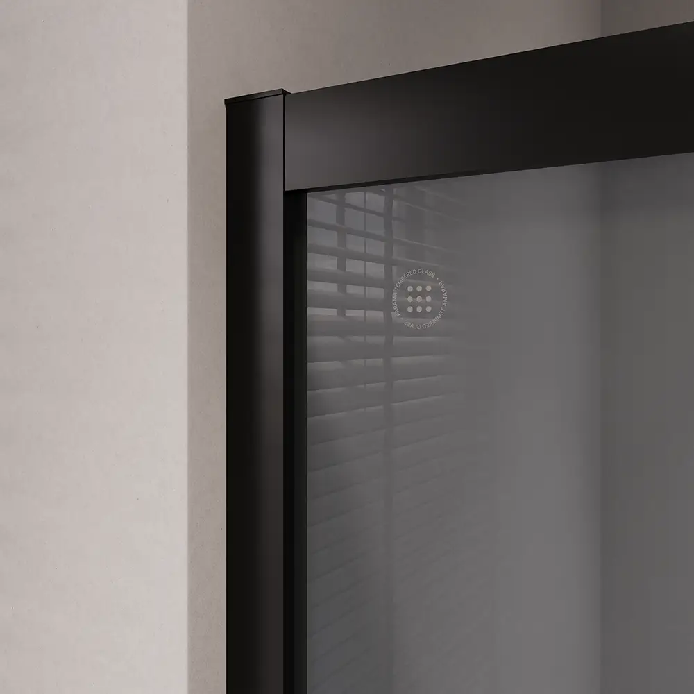Dettaglio profili alluminio nero opaco box doccia angolare Java doppio scorrevole vetro temperato fume Dettaglio profili alluminio nero opaco box doccia angolare Java doppio scorrevole vetro temperato fume