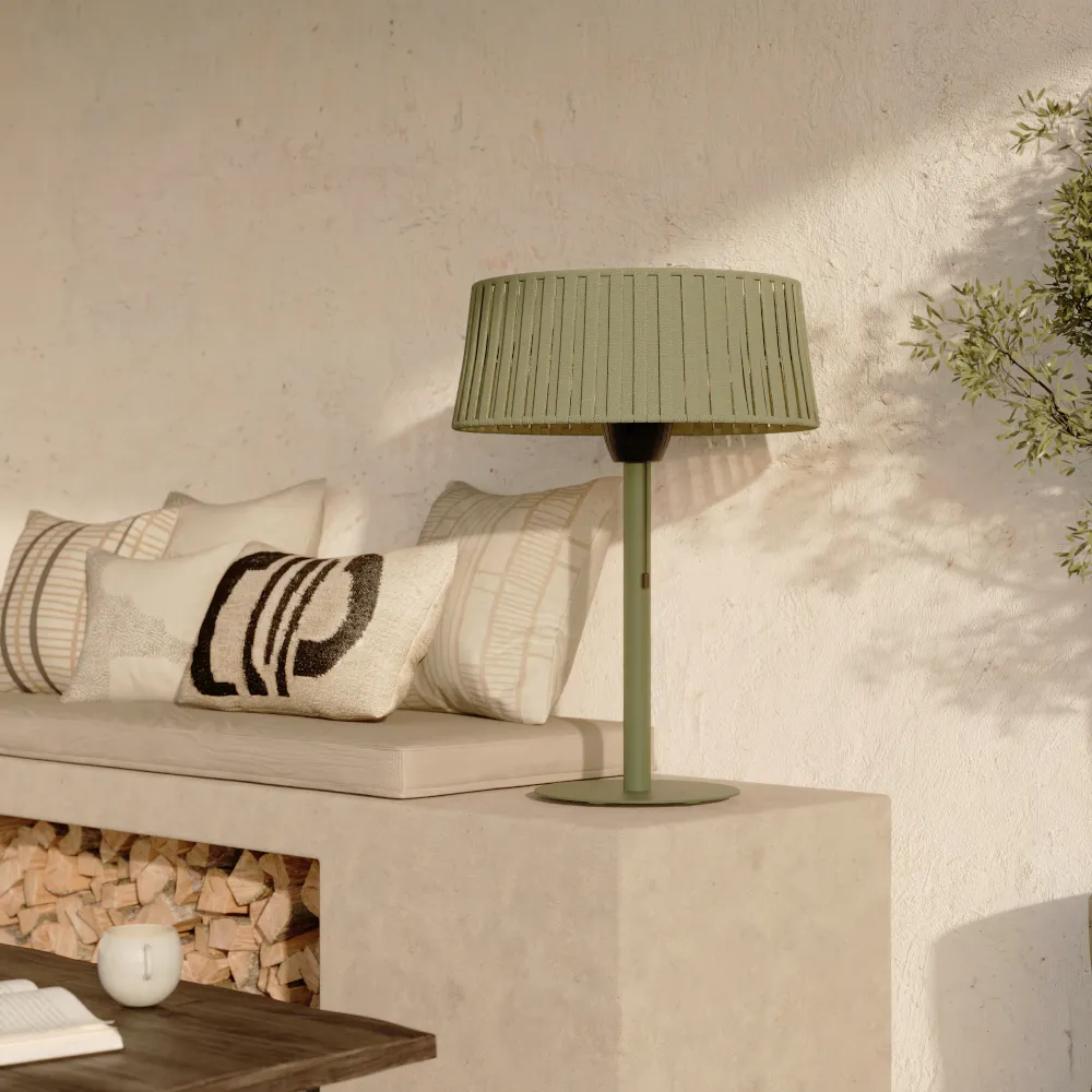 Fungo riscaldante da tavolo a lampada alogena 1500W interruttore a tirante colore verde | Ignis Fungo riscaldante da tavolo a lampada alogena 1500W interruttore a tirante colore verde | Ignis