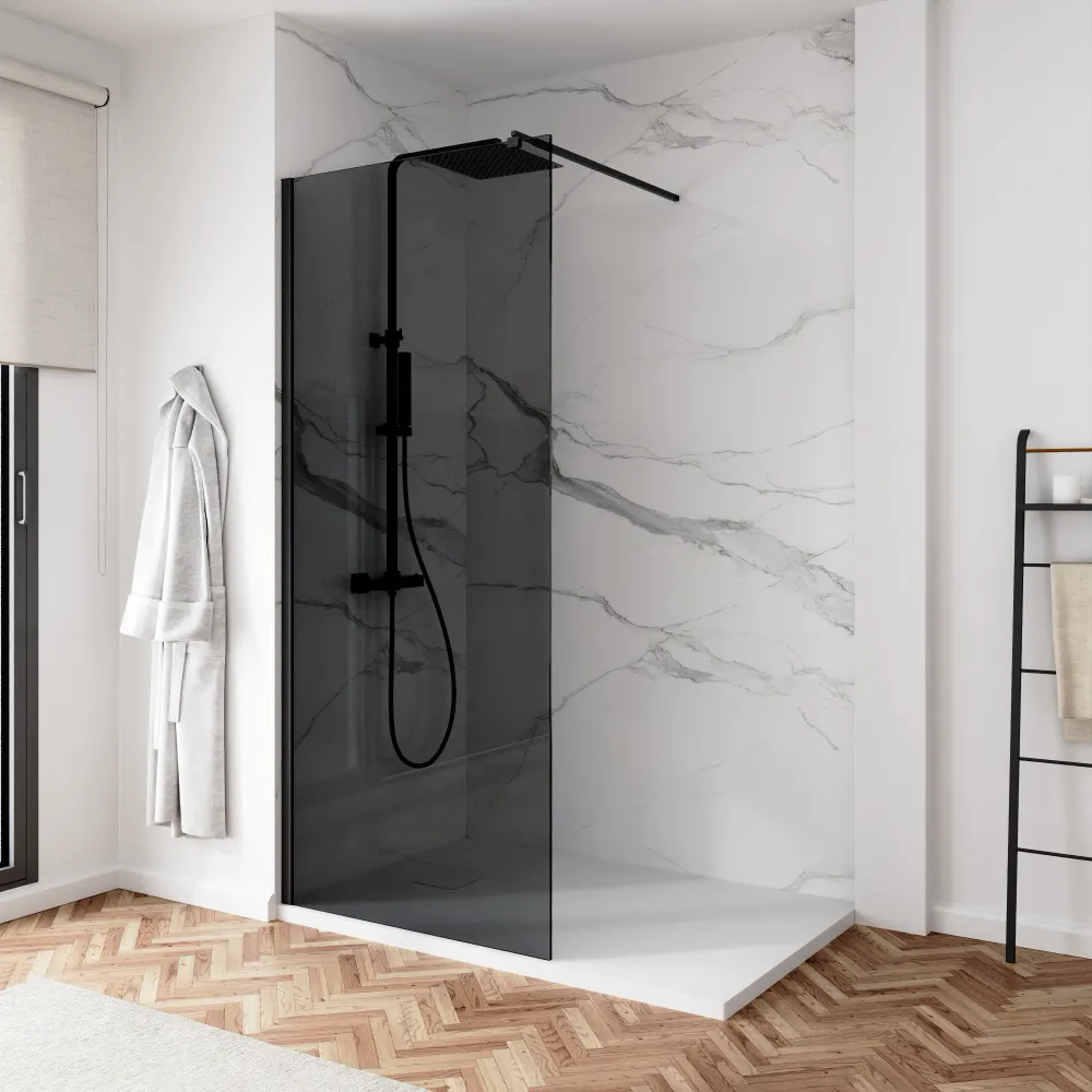 Doccia walk-in 140 cm vetro 8mm anticalcare fumé h200 profili neri | Keros