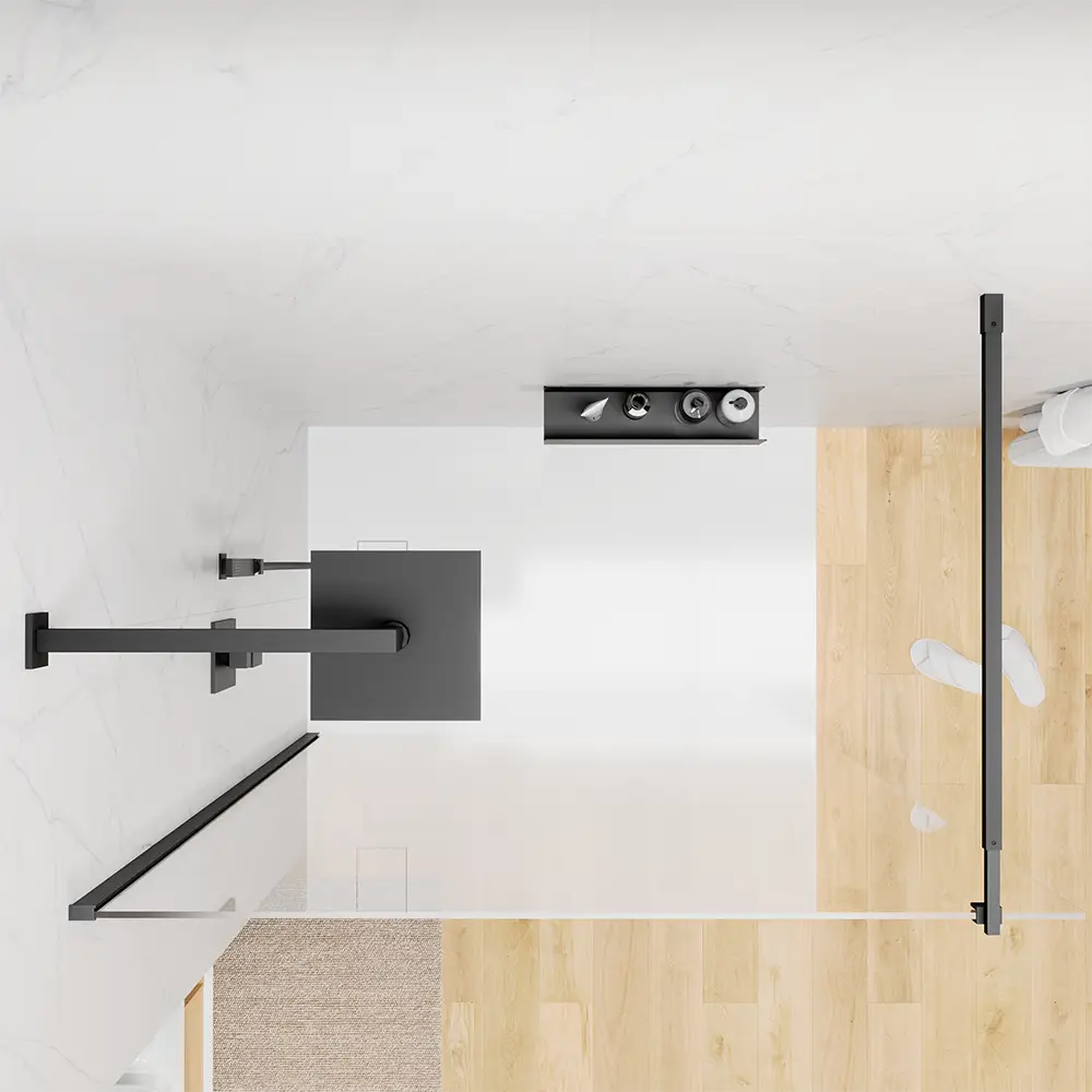 Parete doccia walk-in mod. Keros con profili nero opaco e vetro 8mm trasparente Parete doccia walk-in mod. Keros con profili nero opaco e vetro 8mm trasparente