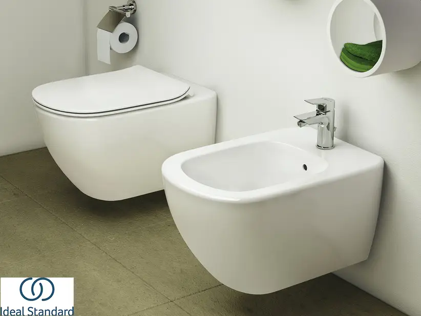 IDEAL STANDARD Coppia di sanitari sospesi: Bidet e Wc con sedile Soft-Close | Tesi IDEAL STANDARD Coppia di sanitari sospesi: Bidet e Wc con sedile Soft-Close | Tesi