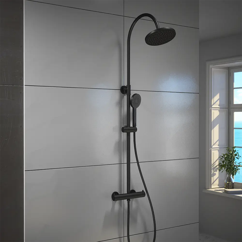 Colonna doccia soffione 20x20 cm in ABS finitura nero opaca | Piave Colonna doccia soffione 20x20 cm in ABS finitura nero opaca | Piave